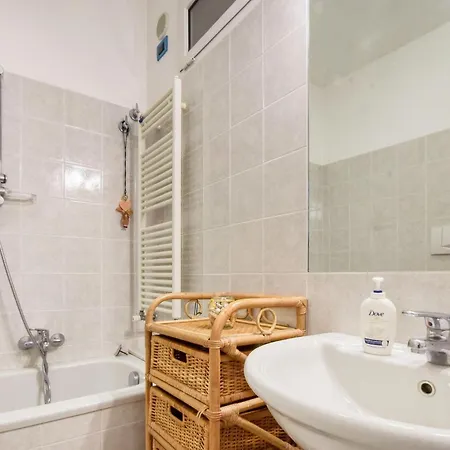 Σπίτι διακοπών Lovely In With Wifi *