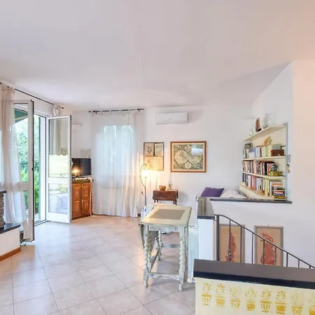 度假居 Lovely In With Wifi