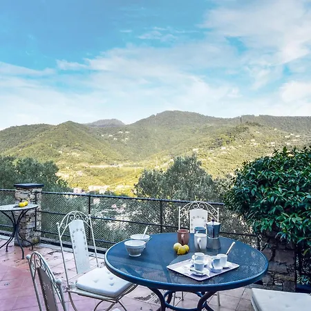 Cozy In With Jacuzzi Holiday home Recco